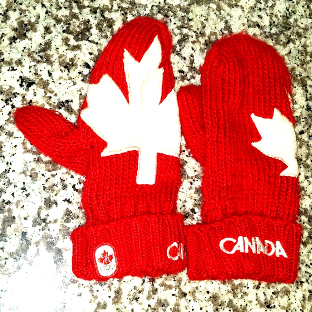 COPY - CANADA Olympic Mittens